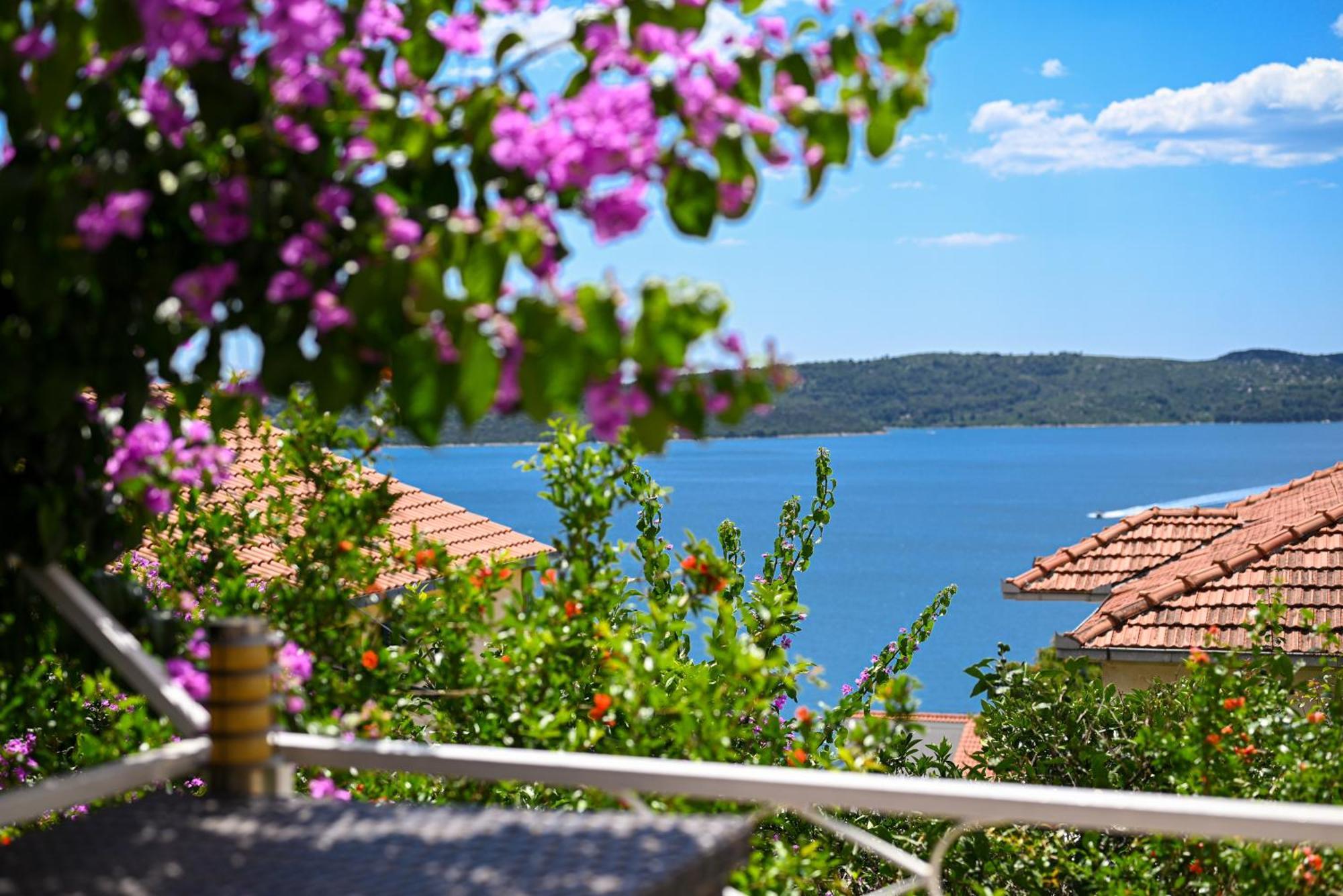 Apartment Spira Puovica Trogir Quarto foto